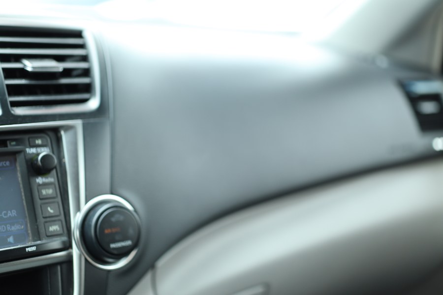 2013 Toyota Highlander Hybrid photo
