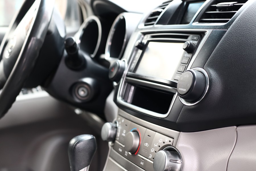 2013 Toyota Highlander Hybrid photo