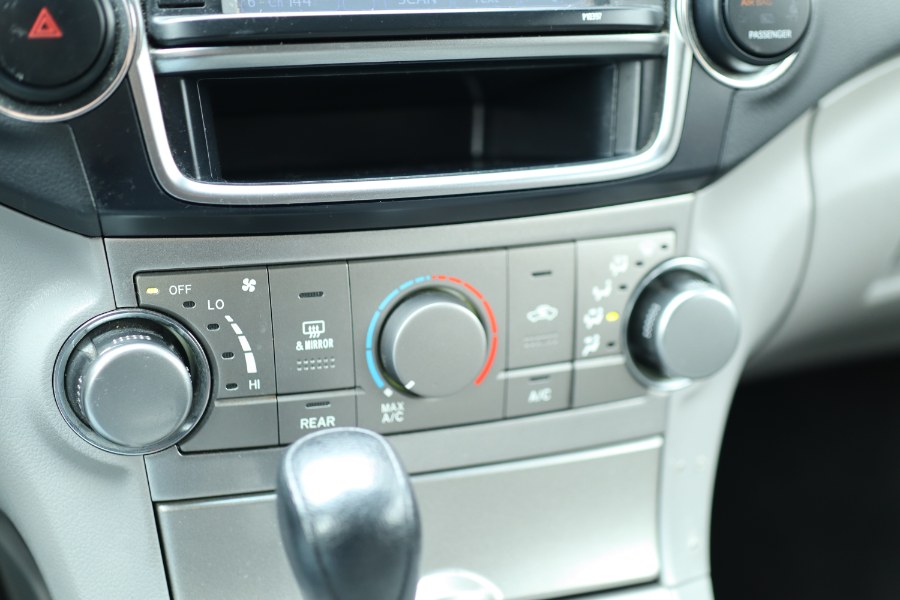 2013 Toyota Highlander Hybrid photo