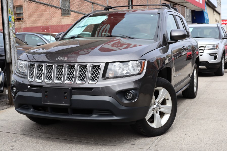 2014 Jeep Compass Latitude photo