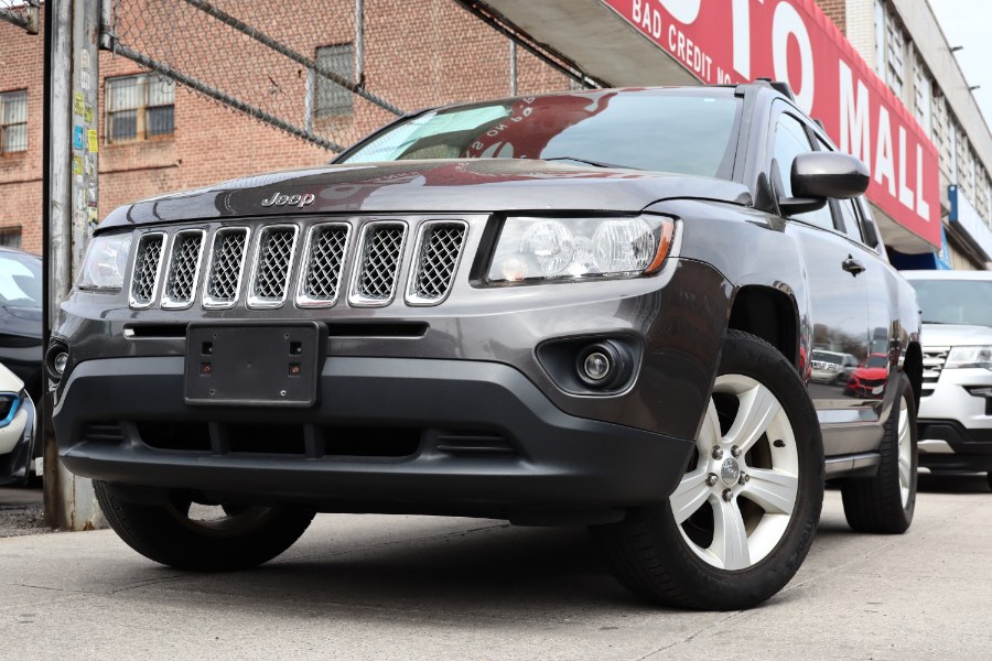 2014 Jeep Compass Latitude photo