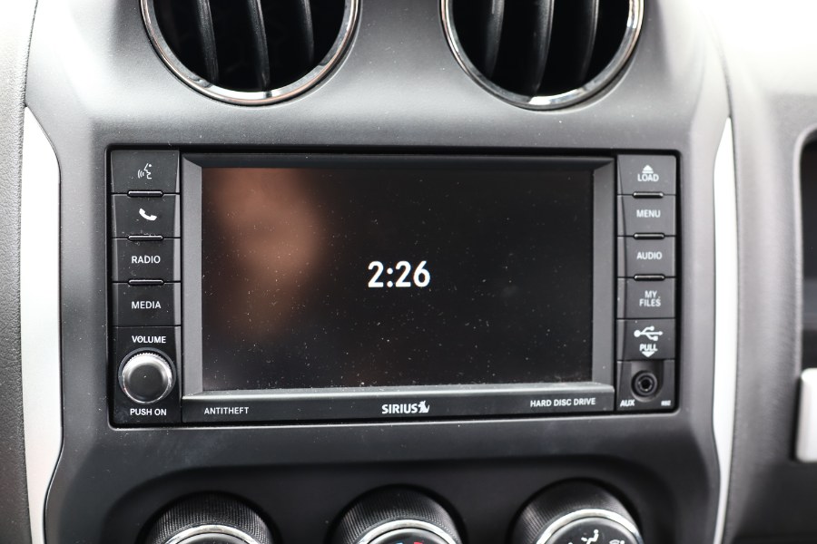 2014 Jeep Compass Latitude photo