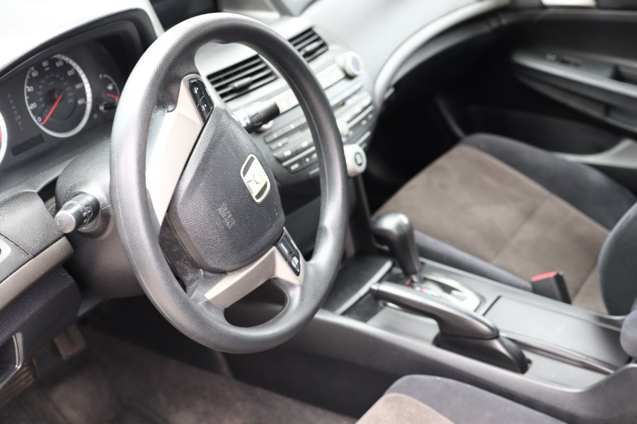 2010 Honda Accord LX photo