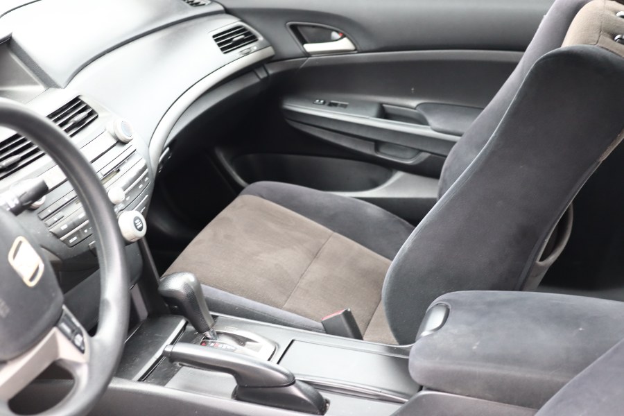2010 Honda Accord LX photo