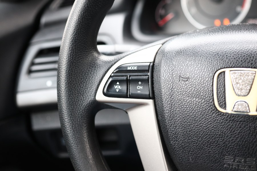 2010 Honda Accord LX photo