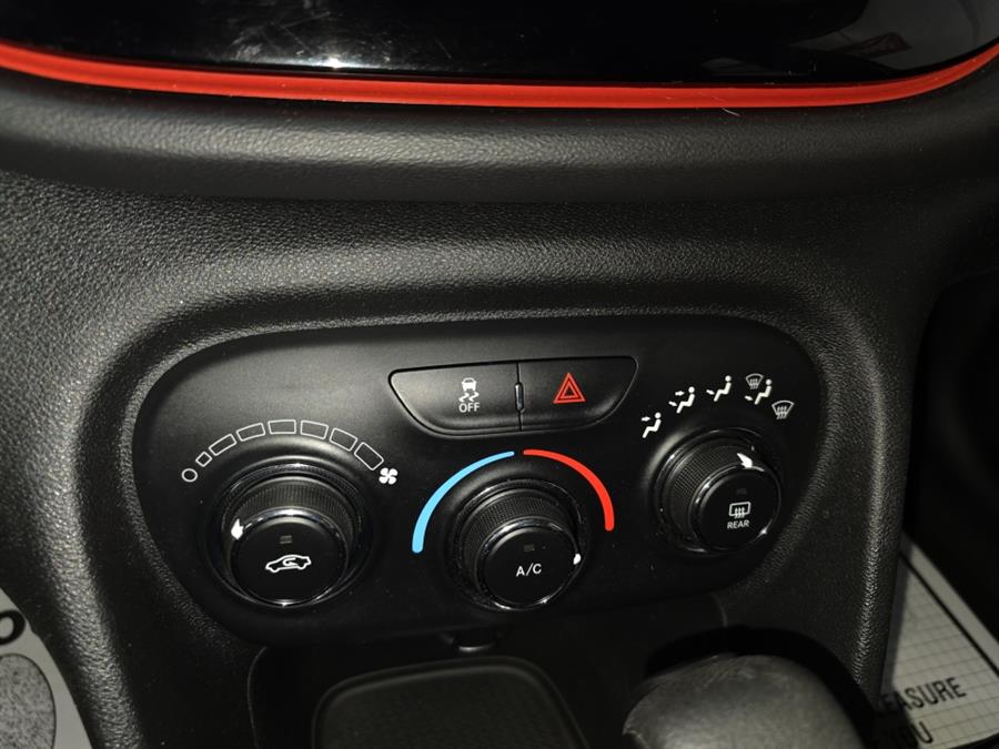 2016 Dodge Dart 4dr Sdn SXT *Ltd Avail* photo