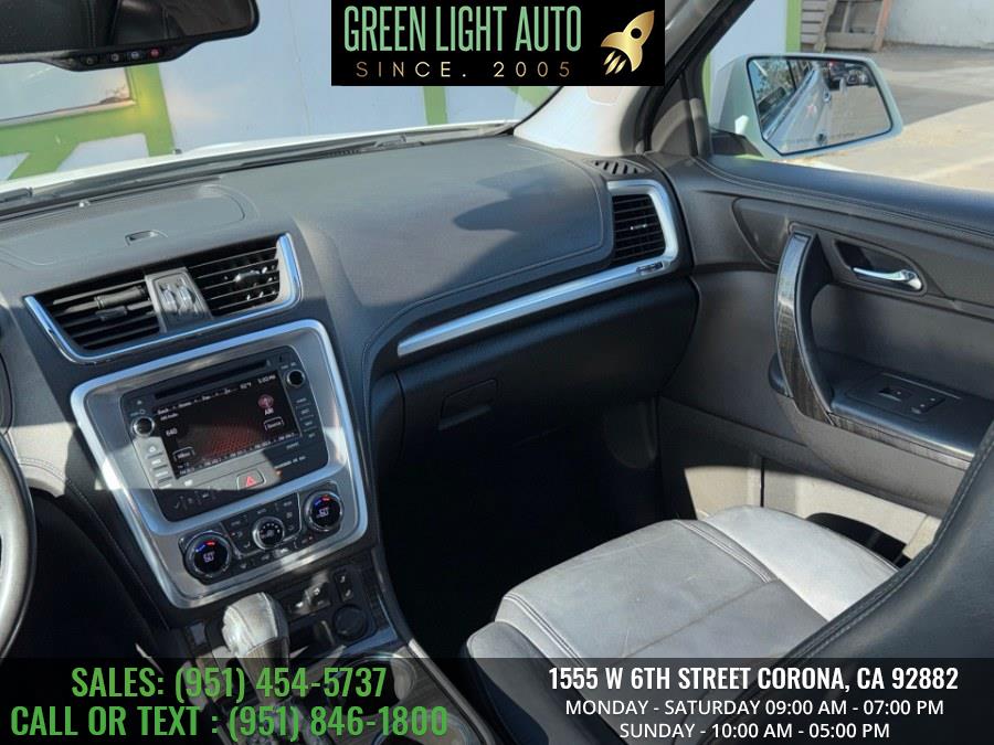 2013 GMC Acadia SLT-1 photo