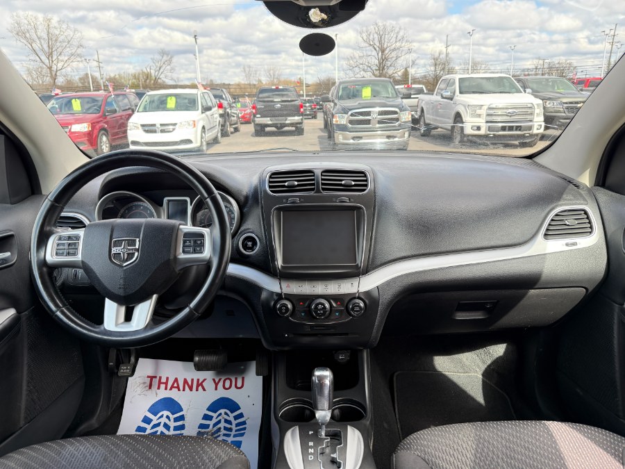 2016 Dodge Journey FWD 4dr SXT photo