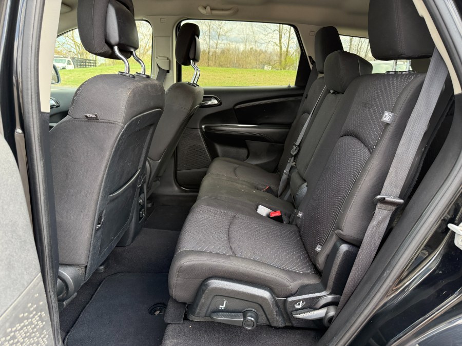 2016 Dodge Journey FWD 4dr SXT photo