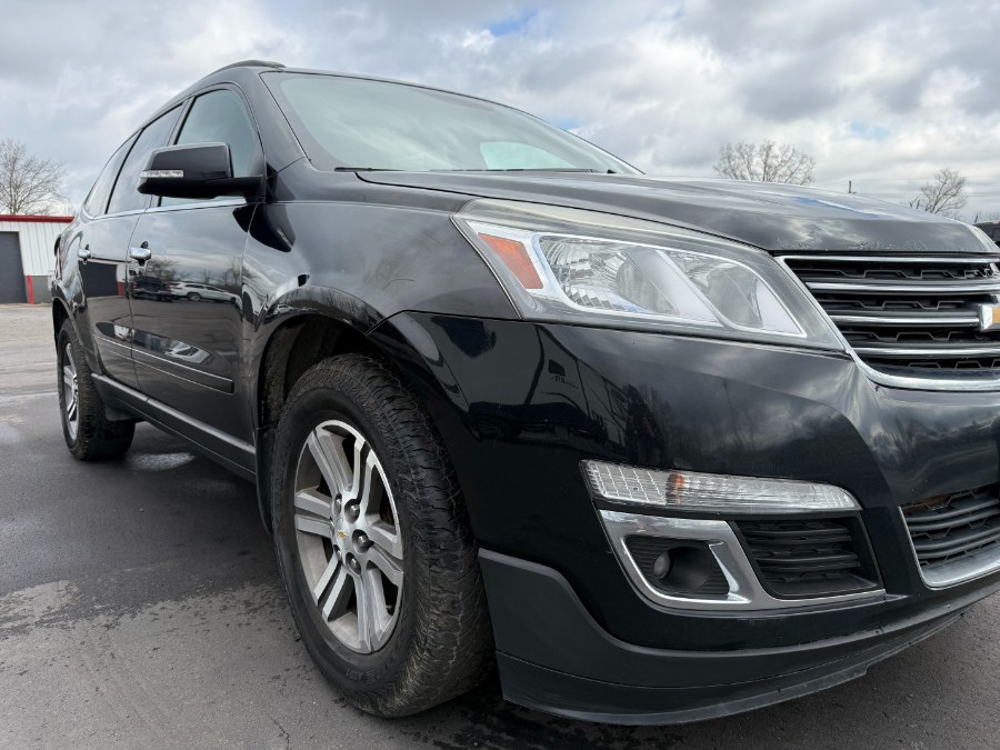 2017 Chevrolet Traverse AWD 4dr LT w/2LT photo