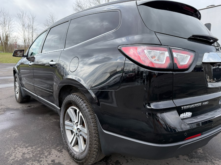 2017 Chevrolet Traverse AWD 4dr LT w/2LT photo