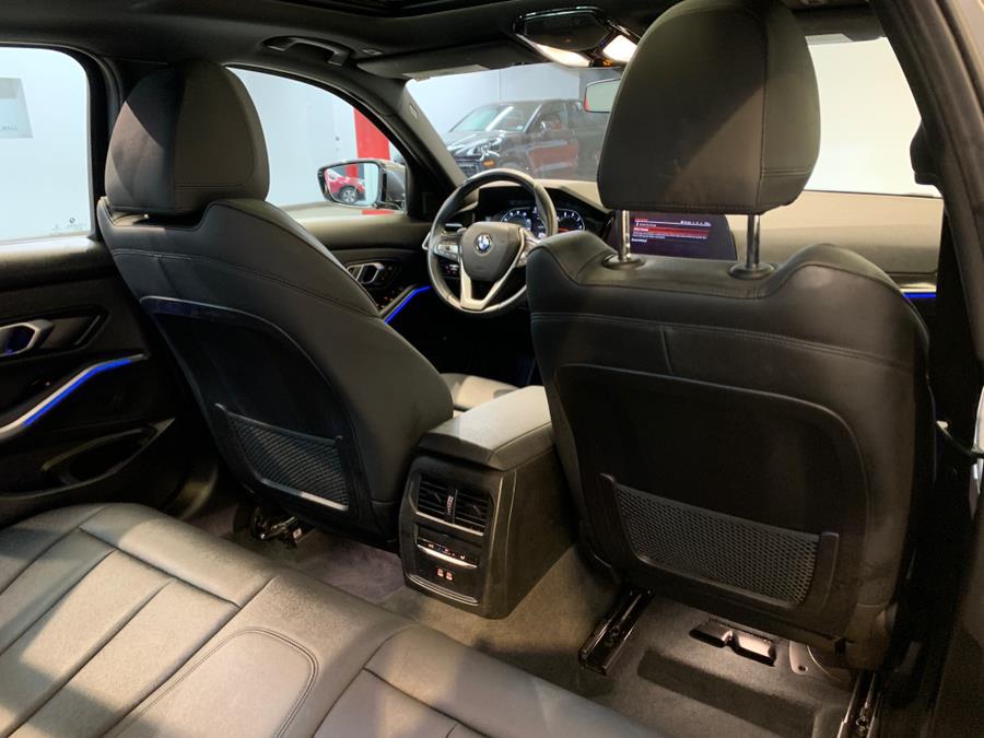 2021 BMW 3-Series 330i xDrive Sedan North Americ photo