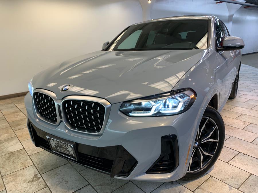 2022 BMW X4 xDrive30i Sports Activity Coup photo