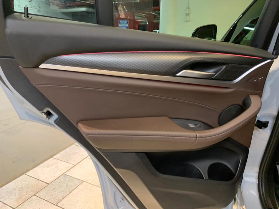 2022 BMW X4 xDrive30i Sports Activity Coup photo