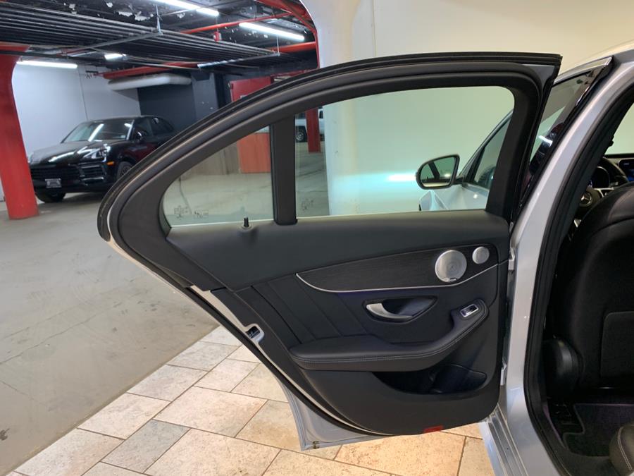 2021 Mercedes-Benz C-Class C 300 4MATIC Sedan photo