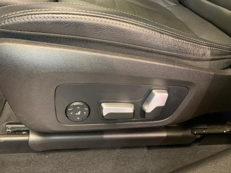 2022 BMW X4 xDrive30i Sports Activity Coup photo