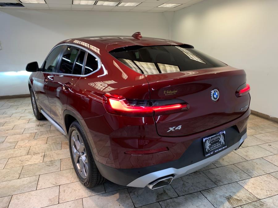 2022 BMW X4 xDrive30i Sports Activity Coup photo
