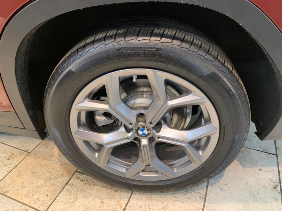 2022 BMW X4 xDrive30i Sports Activity Coup photo