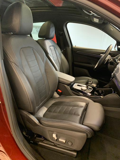 2022 BMW X4 xDrive30i Sports Activity Coup photo