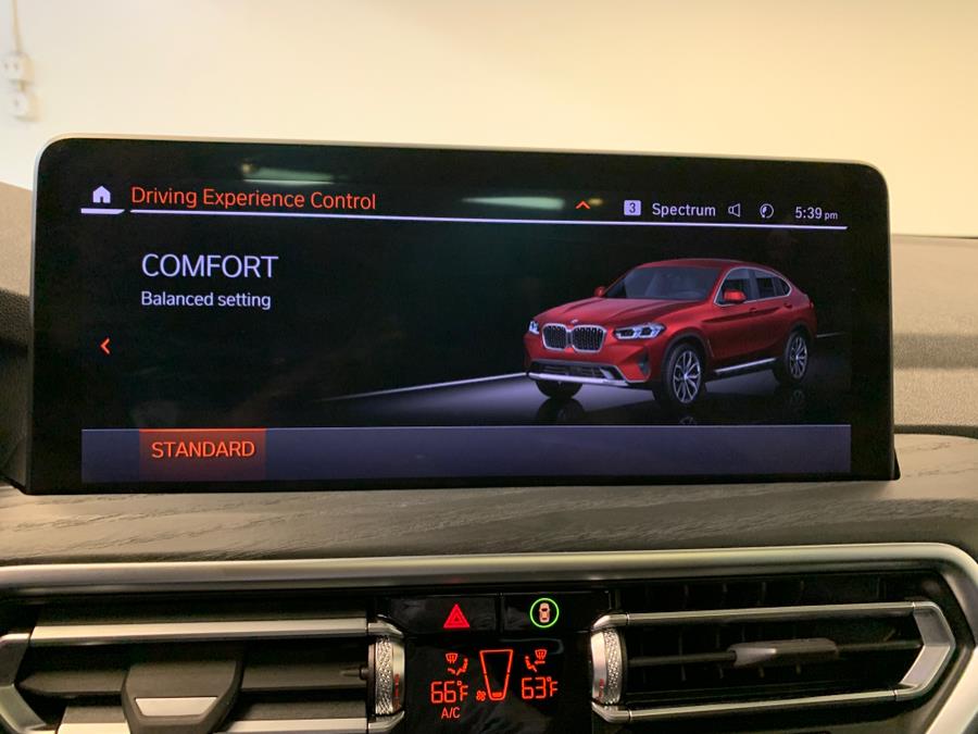 2022 BMW X4 xDrive30i Sports Activity Coup photo