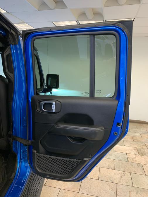 2021 Jeep Gladiator Overland 4x4 photo