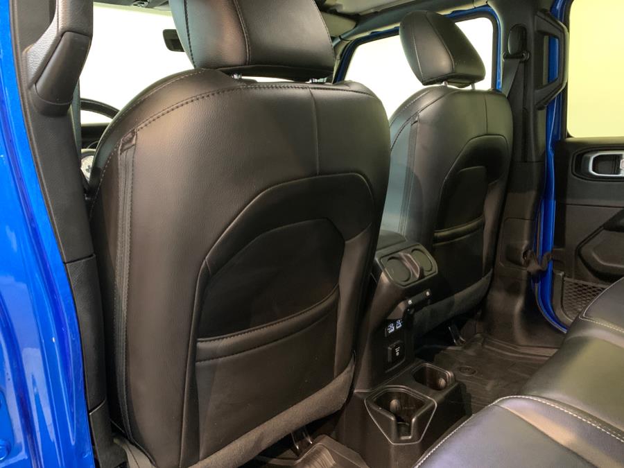 2021 Jeep Gladiator Overland 4x4 photo