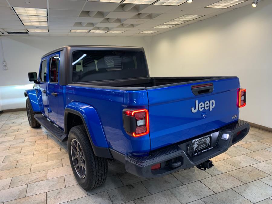 2021 Jeep Gladiator Overland 4x4 photo