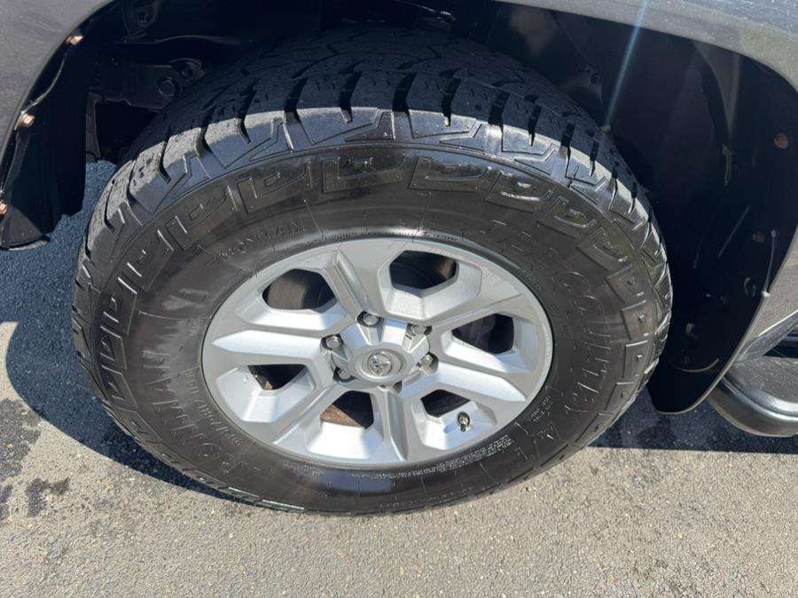 2019 Toyota 4Runner SR5 Premium 4WD (Natl) photo