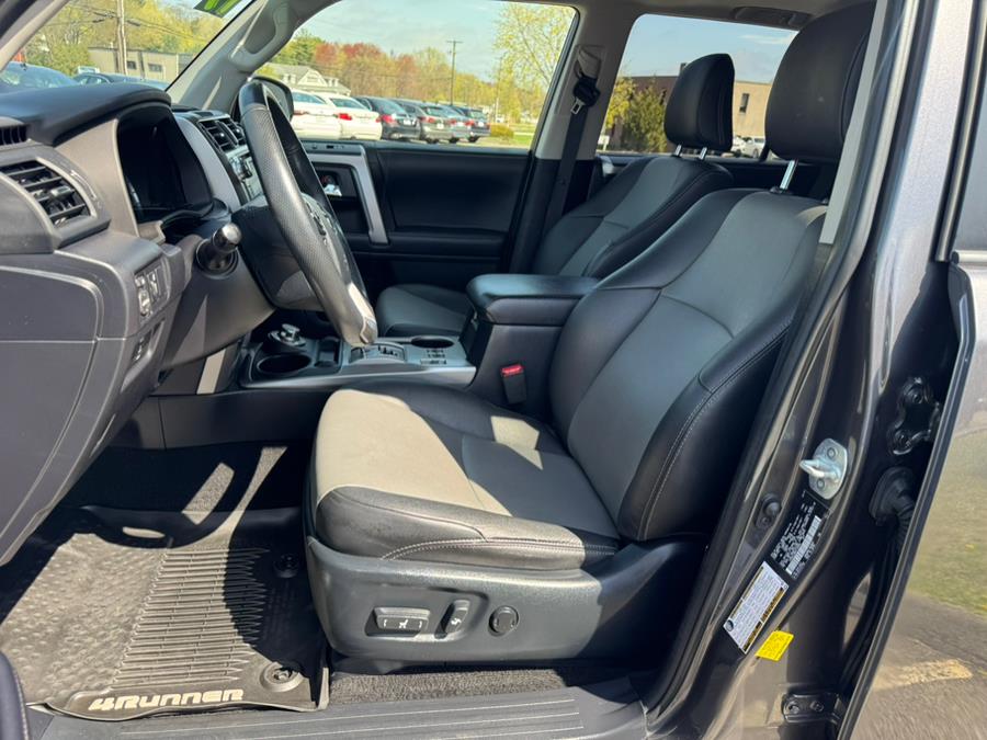 2019 Toyota 4Runner SR5 Premium 4WD (Natl) photo