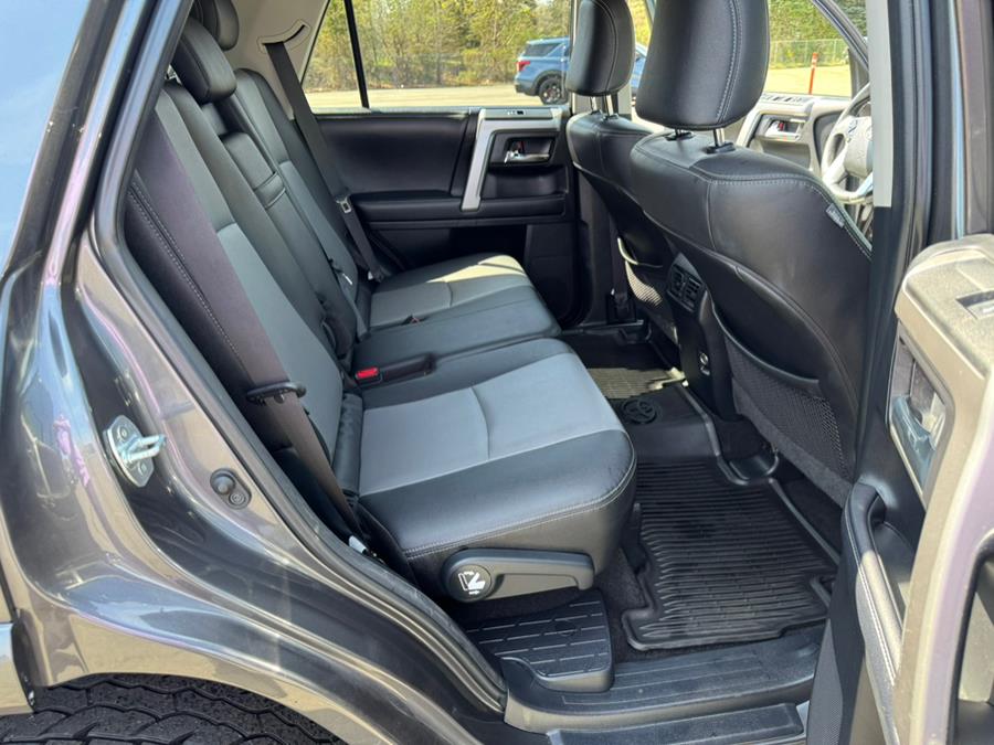 2019 Toyota 4Runner SR5 Premium 4WD (Natl) photo