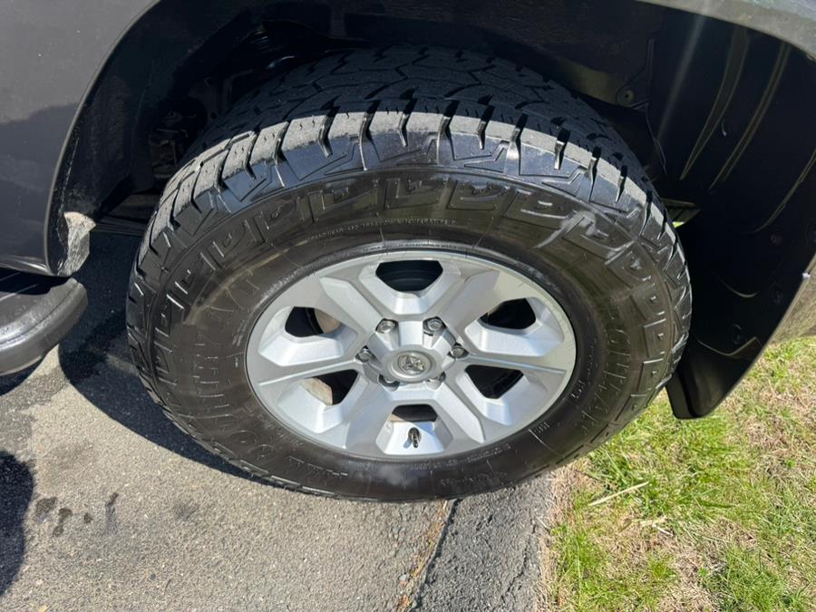 2019 Toyota 4Runner SR5 Premium 4WD (Natl) photo