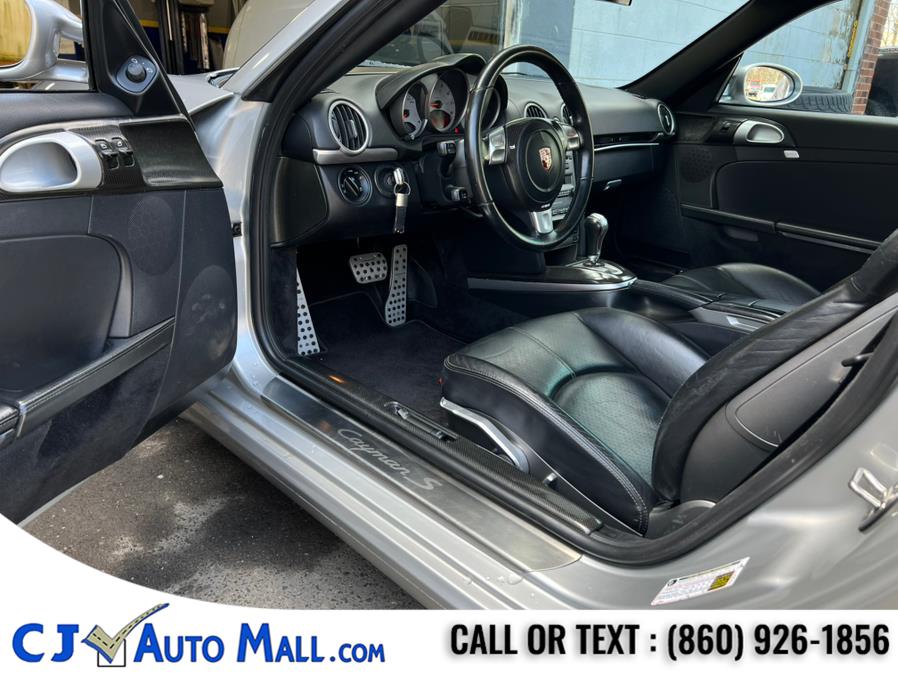 2006 Porsche Cayman S photo
