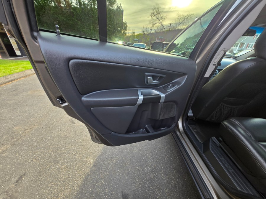 2012 Volvo XC90 3.2 photo