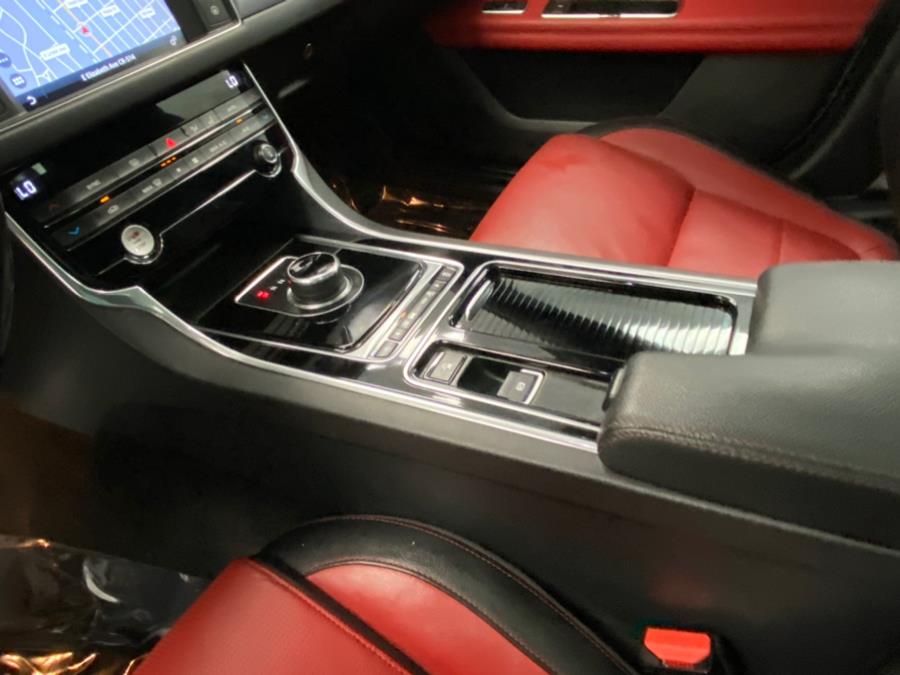 2018 Jaguar XF Sedan 35t R-Sport AWD *Ltd Ava photo