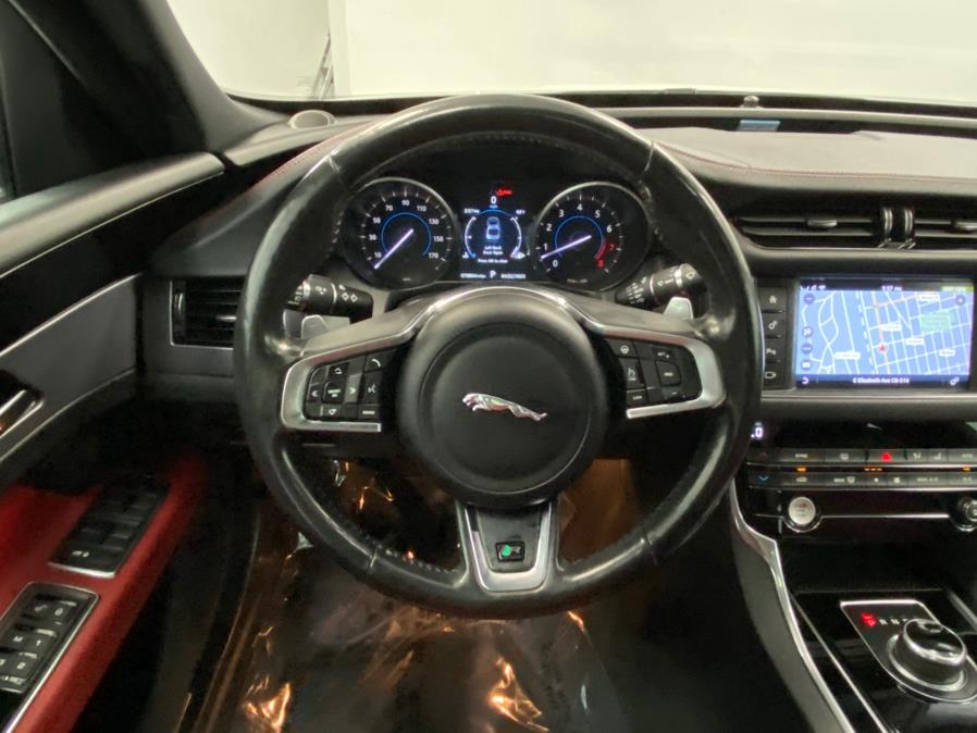 2018 Jaguar XF Sedan 35t R-Sport AWD *Ltd Ava photo