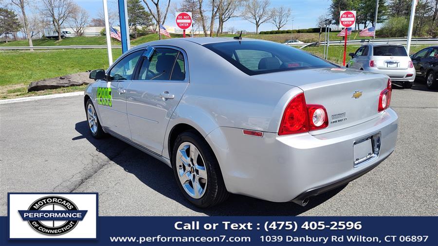 2010 Chevrolet Malibu LT photo