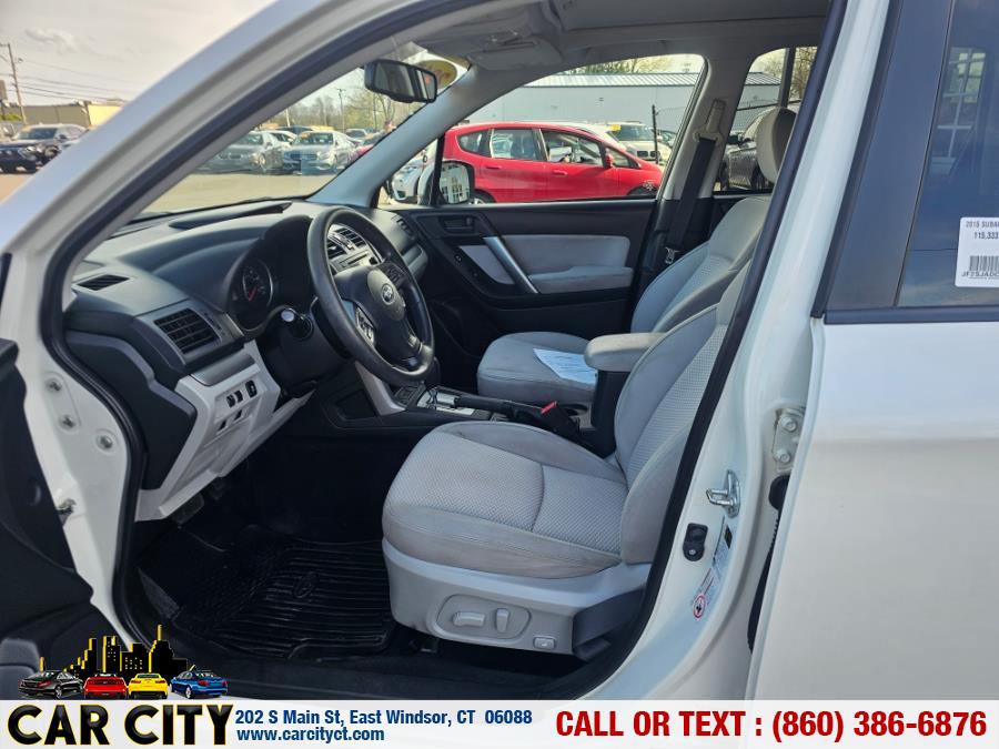 2015 Subaru Forester 2.5i Premium photo
