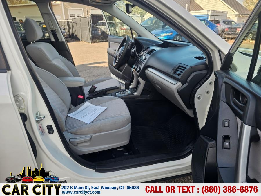 2015 Subaru Forester 2.5i Premium photo