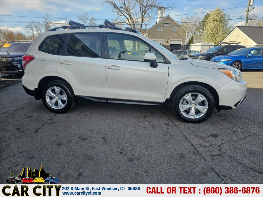 2015 Subaru Forester 2.5i Premium photo