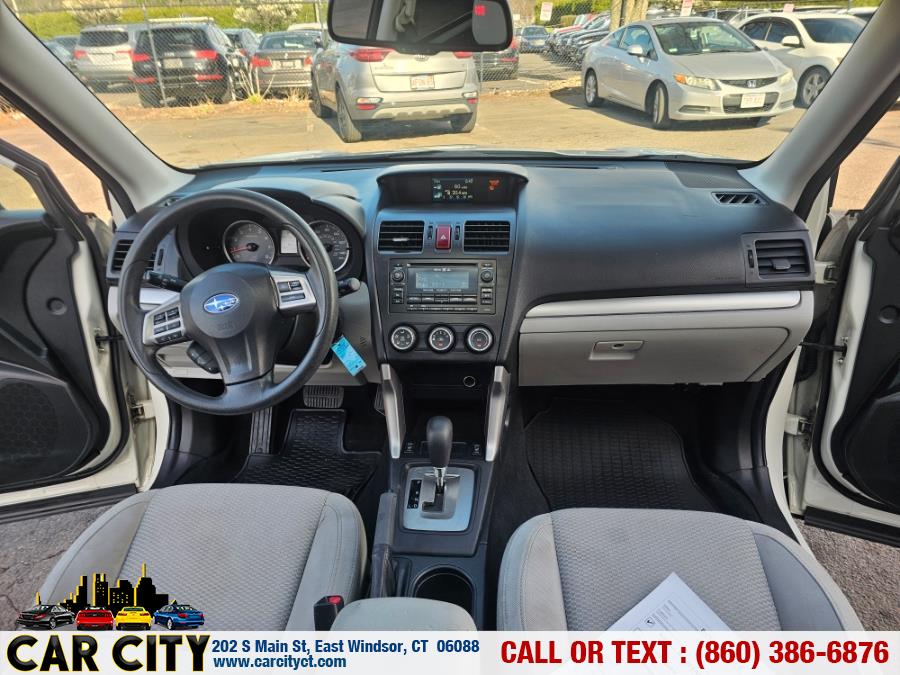 2015 Subaru Forester 2.5i Premium photo