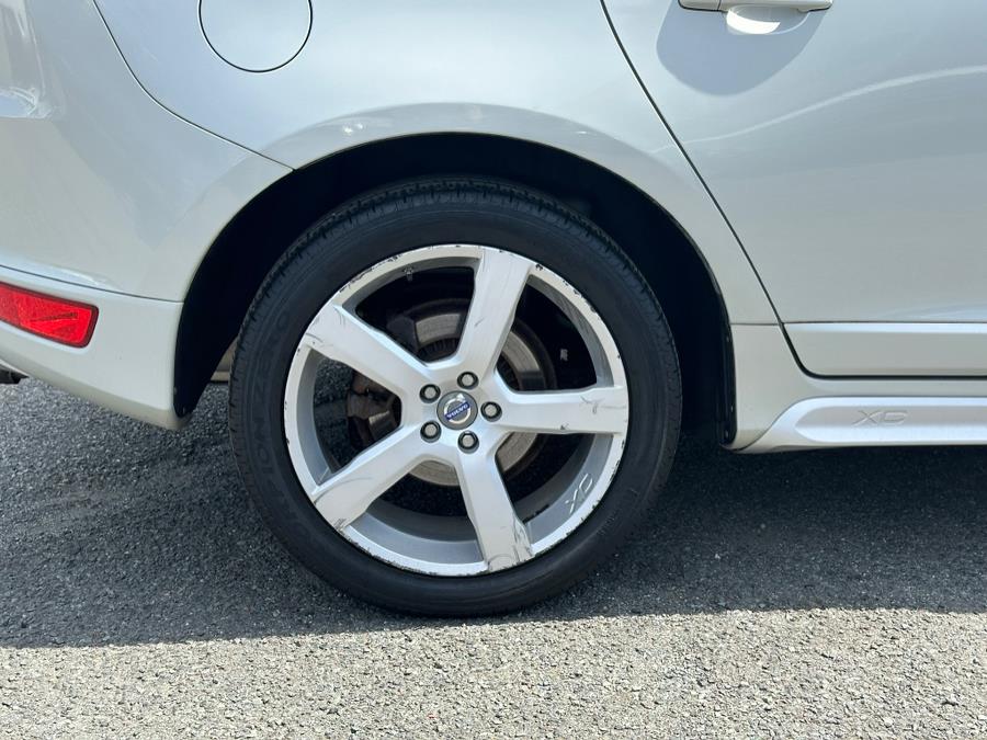 2011 Volvo XC60 T6 photo