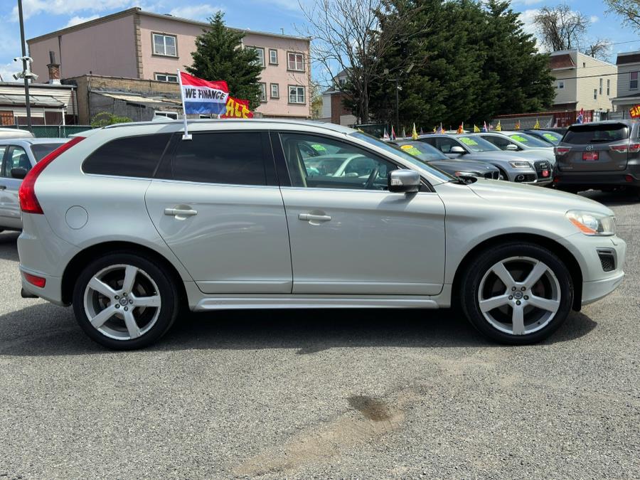 2011 Volvo XC60 T6 photo
