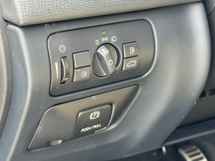 2011 Volvo XC60 T6 photo