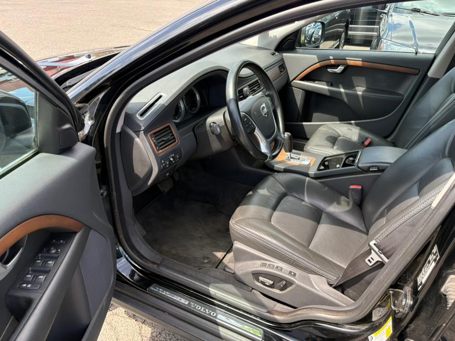 2010 Volvo XC70 3.2 photo