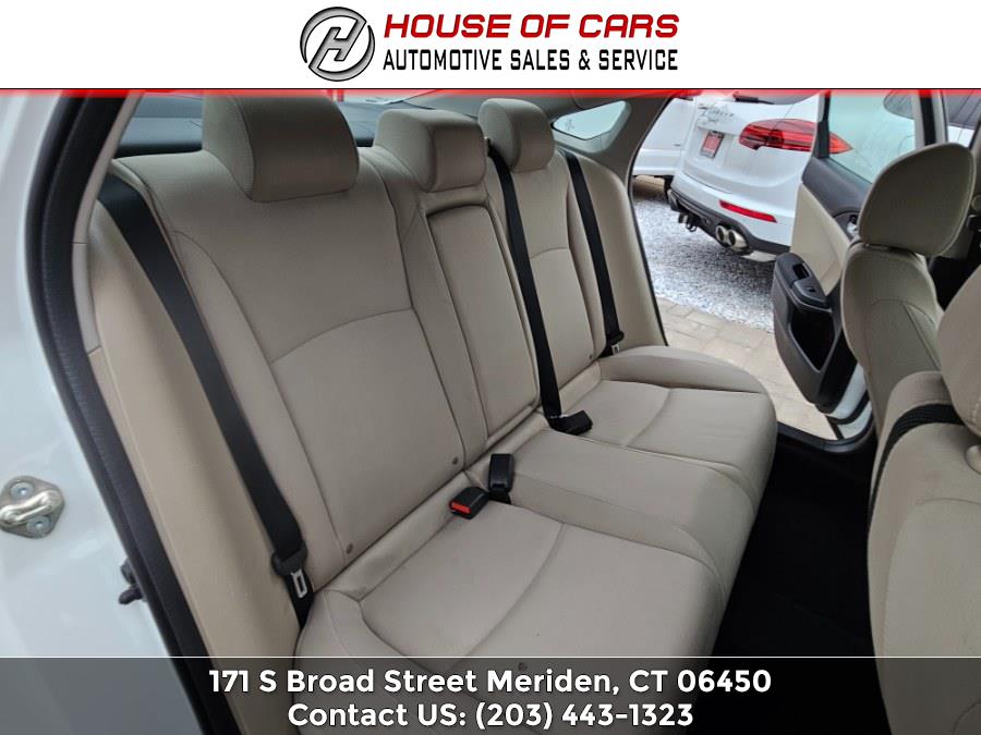 2017 Honda CIVIC SEDAN EX CVT photo