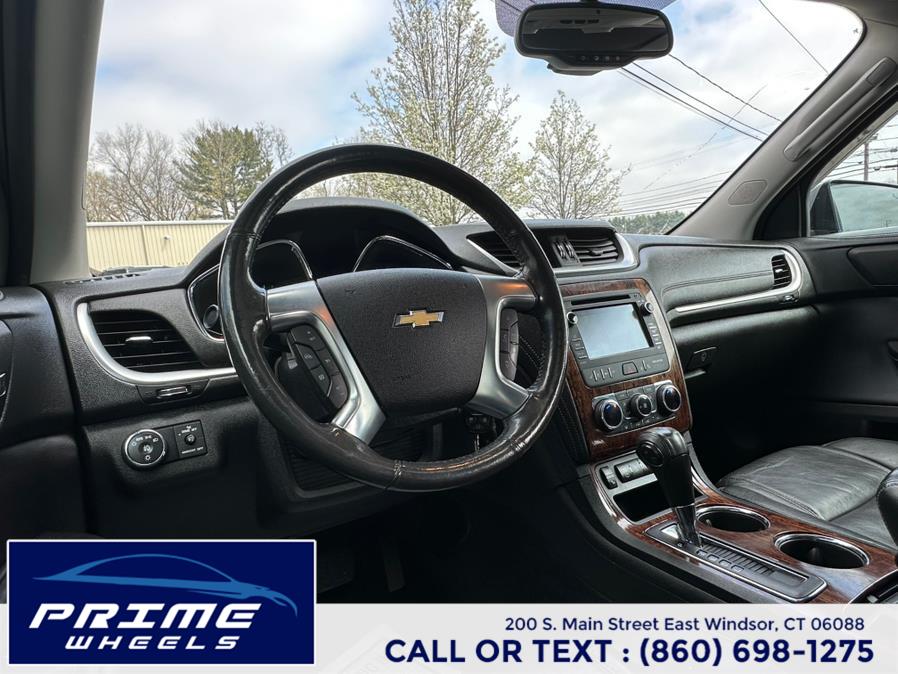 2014 Chevrolet Traverse LTZ photo