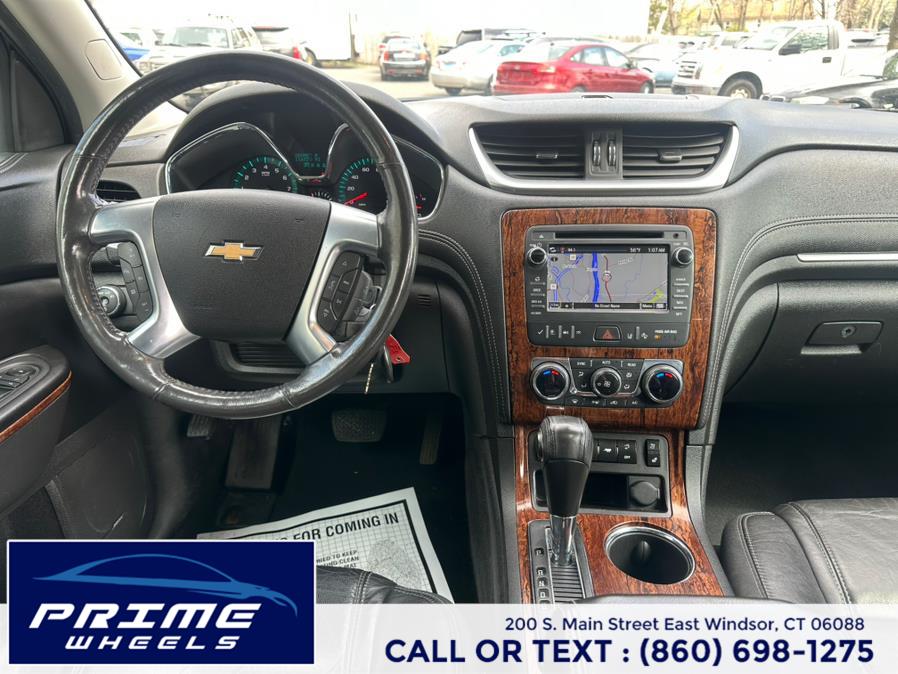 2014 Chevrolet Traverse LTZ photo