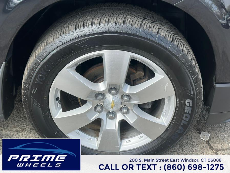 2014 Chevrolet Traverse LTZ photo