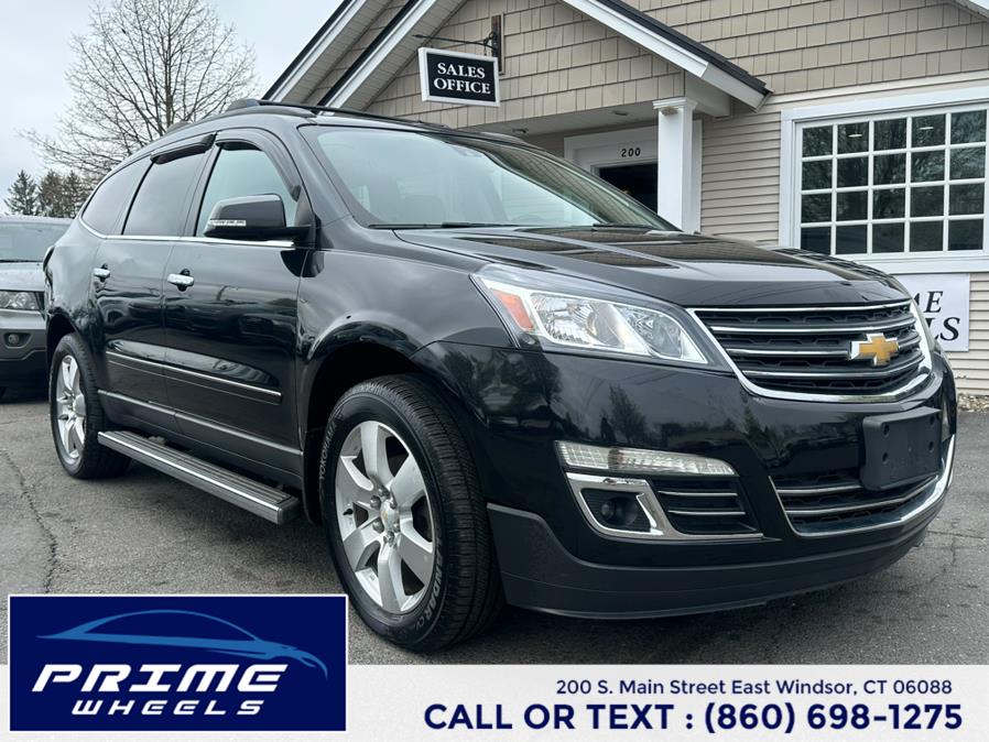 2014 Chevrolet Traverse LTZ photo