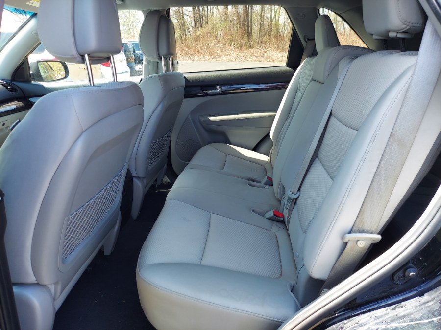2011 Kia Sorento LX photo